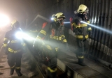 Nočné taktické cvičenie bratislavských hasičov v železničnom tuneli