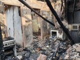Požiar, ktorý vznikol z ohorku cigarety zničil celý dom