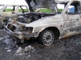 Vo Váhovciach zhoreli tri osobné vozidlá