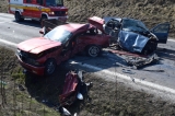 Zrážka dvoch vozidiel pri Dobrej Nive si vyžiadala život  56-ročnej spolujazdkyne a 26-ročného vodiča