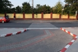Polícia hľadá svedkov dopravnej nehody a vodiča bielej dodávky