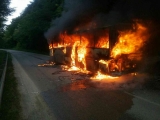 Požiar autobusu v katastri obce Svrbice, okres Topoľčany