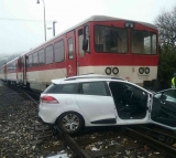 Dopravná nehoda vlaku a osobného automobilu v Dolnom Kubíne