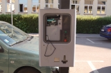 Neznámy páchateľ poškodil parkovací automat