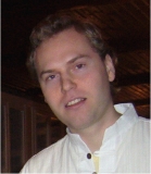 Polícia pátra po mladom Fínovi