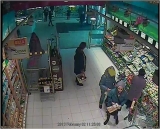 Zlodejka ukradla staršej žene kabelku. Mala v nej celoživotné úspory.